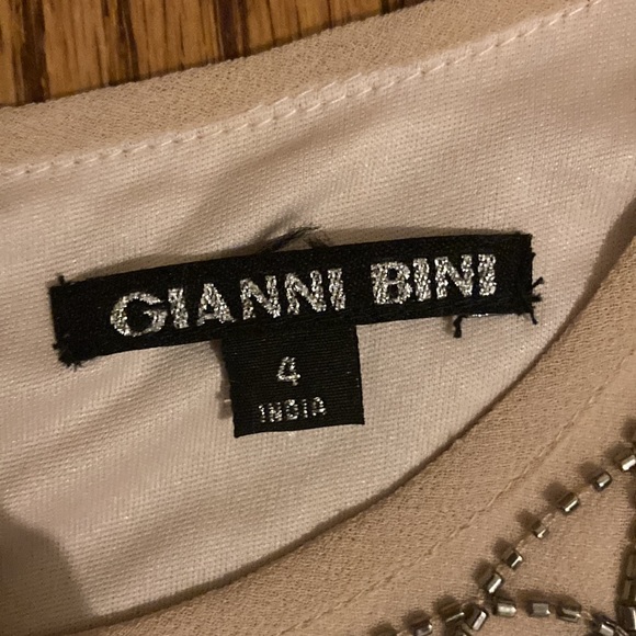 gorgeous bead-embroidered dress 👗 - Picture 4 of 7